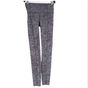 Lululemon Fast Free High Rise Tight 28 7 Pocket Leggings Black White Women 4